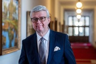 Havlíček ukončil spekulace o Hradu. Pavlovi poslal vstřícný vzkaz, Decroix pak tvrdě setřel